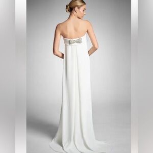 Sachin & Babi
Lourdes Strapless Beaded Bow Gown size 10 NWT
Strapless retail$998